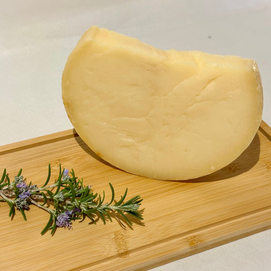 Caciocavallo calabrese stagionato