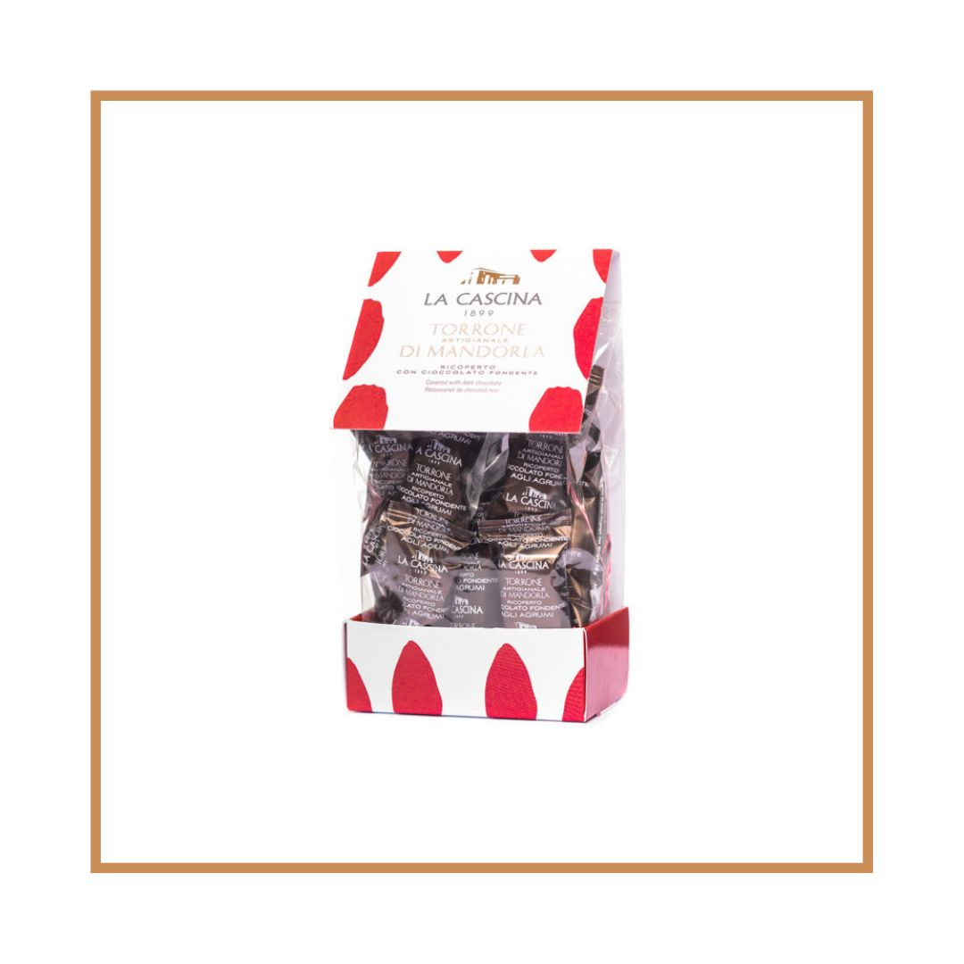 torroncini di mandorle ricoperti di cioccolato fondente